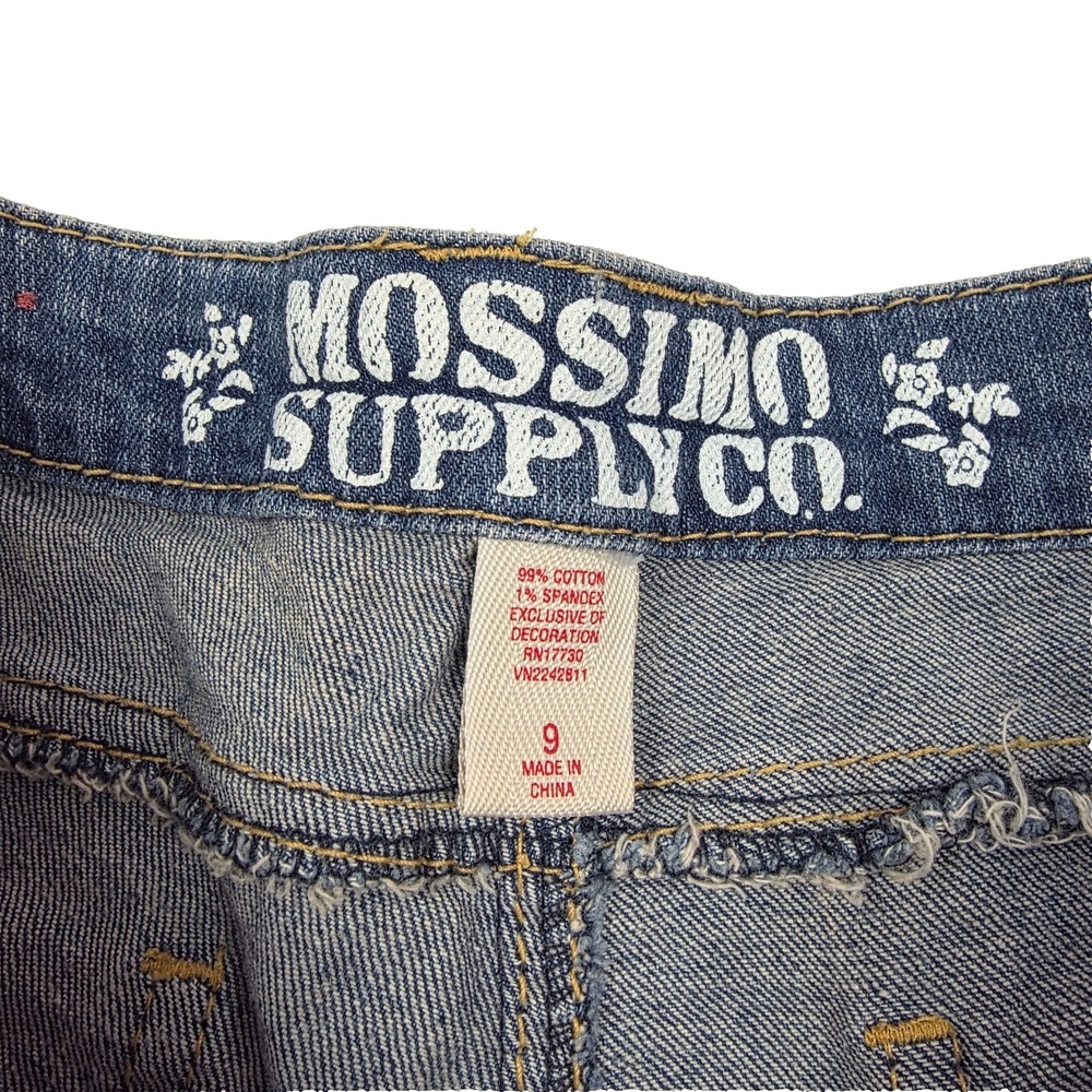 Mossimo Supply Co. Denim Distressed Patched Boyfiend Jeans - Size 9 - Picture 7 of 8